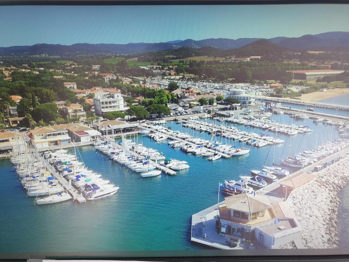 Studio Mezzanine Vue Port Et Mer La Londe-les-Maures Exterior foto